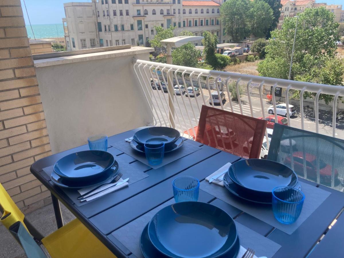 Mau Beach House Lido di Ostia Exteriör bild
